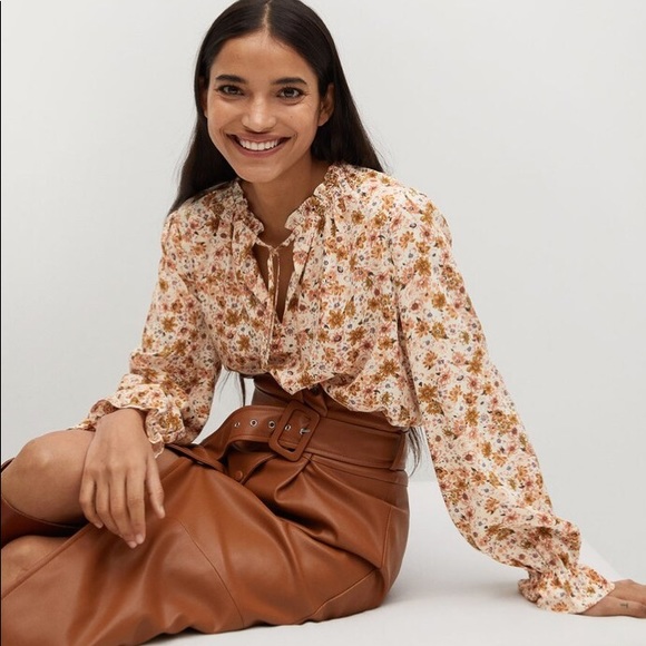 Mango Tops - Mango retro floral blouse - Size Large
